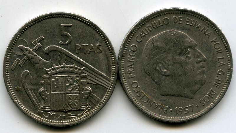 Монета 5 песет 1973г Испания