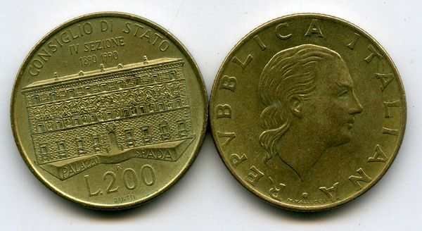 Монета 200 лир 1990г 100 лет Италия