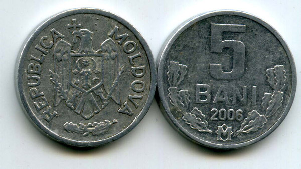 Монета 5 бани 2006г Молдавия