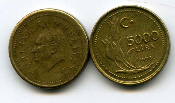 Монета 5 000 лир 1996г Турция