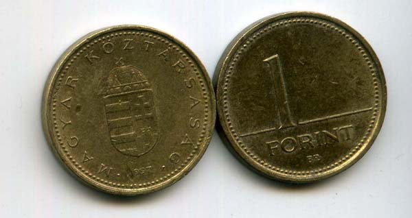 Монета 1 форинт 1997г Венгрия