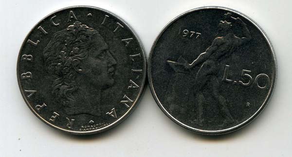 Монета 50 лир 1977г Италия