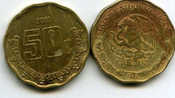 Монета 50 сентавос 2001г Мексика